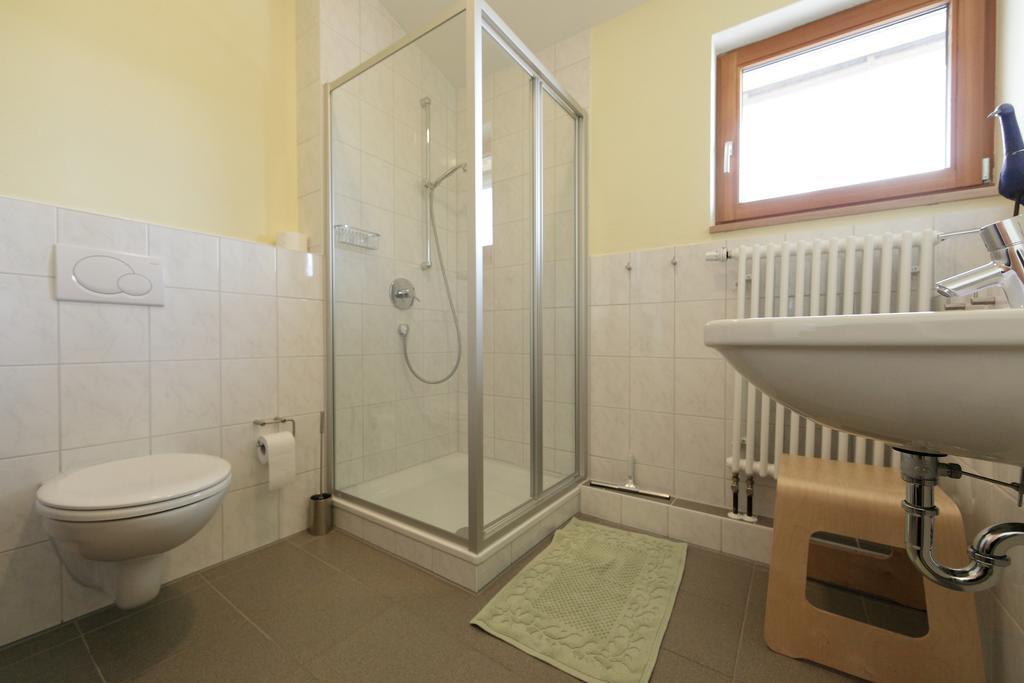Alb Lodge Gomadingen Esterno foto
